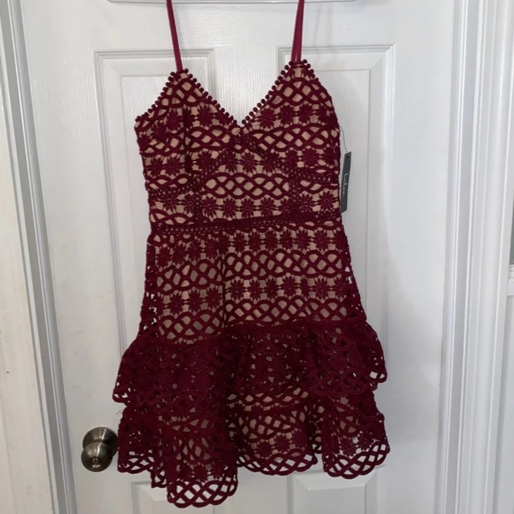 Lulus red lace dress